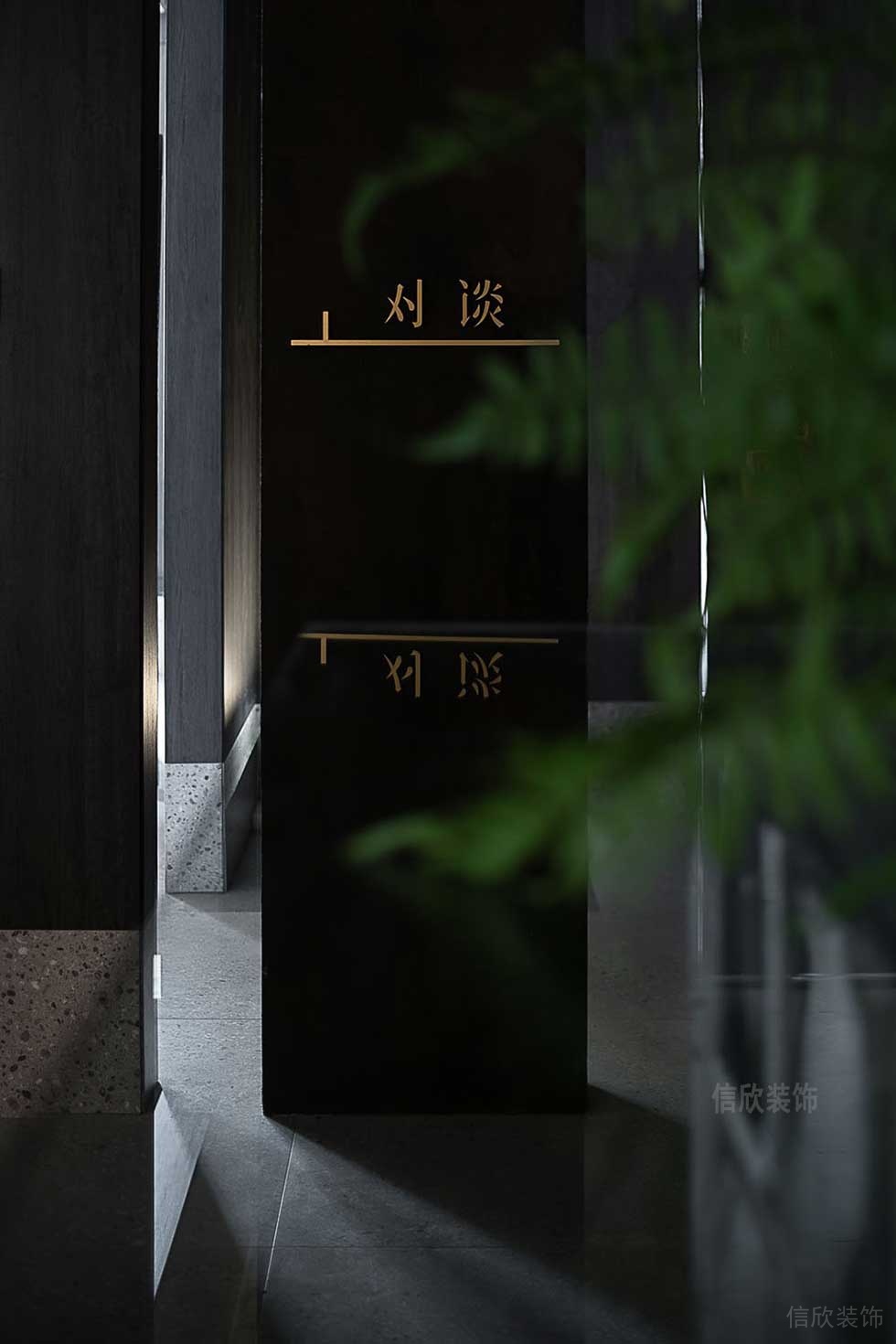 簡約風(fēng)格辦公室走廊區(qū)域裝修圖