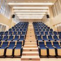 黑白灰高級現(xiàn)代風辦公室裝修設計暖色調(diào)培訓室