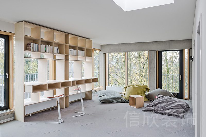 深圳海智云谷鹽田區(qū)工作室午休自習(xí)室榻榻米休憩區(qū)