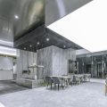 辦公室裝修效果圖鏡面金屬就餐區(qū)燈飾設(shè)計
